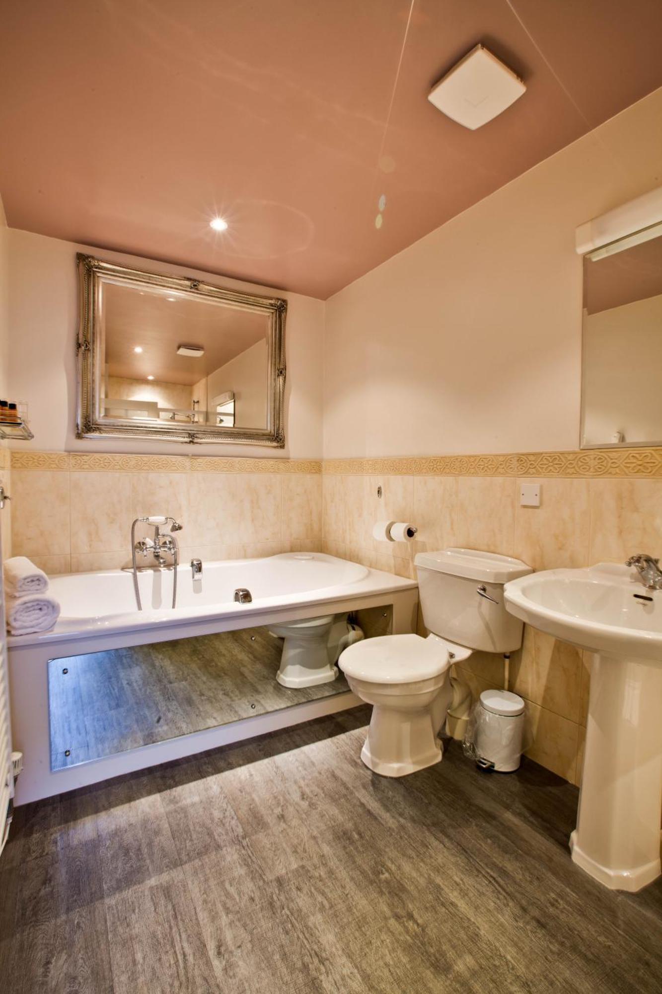 Pontlands Park Hotel Chelmsford Extérieur photo