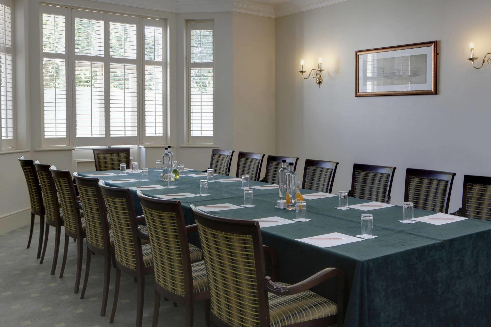 Pontlands Park Hotel Chelmsford Extérieur photo