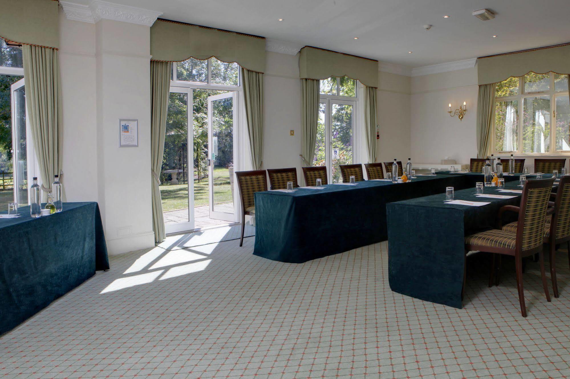 Pontlands Park Hotel Chelmsford Extérieur photo